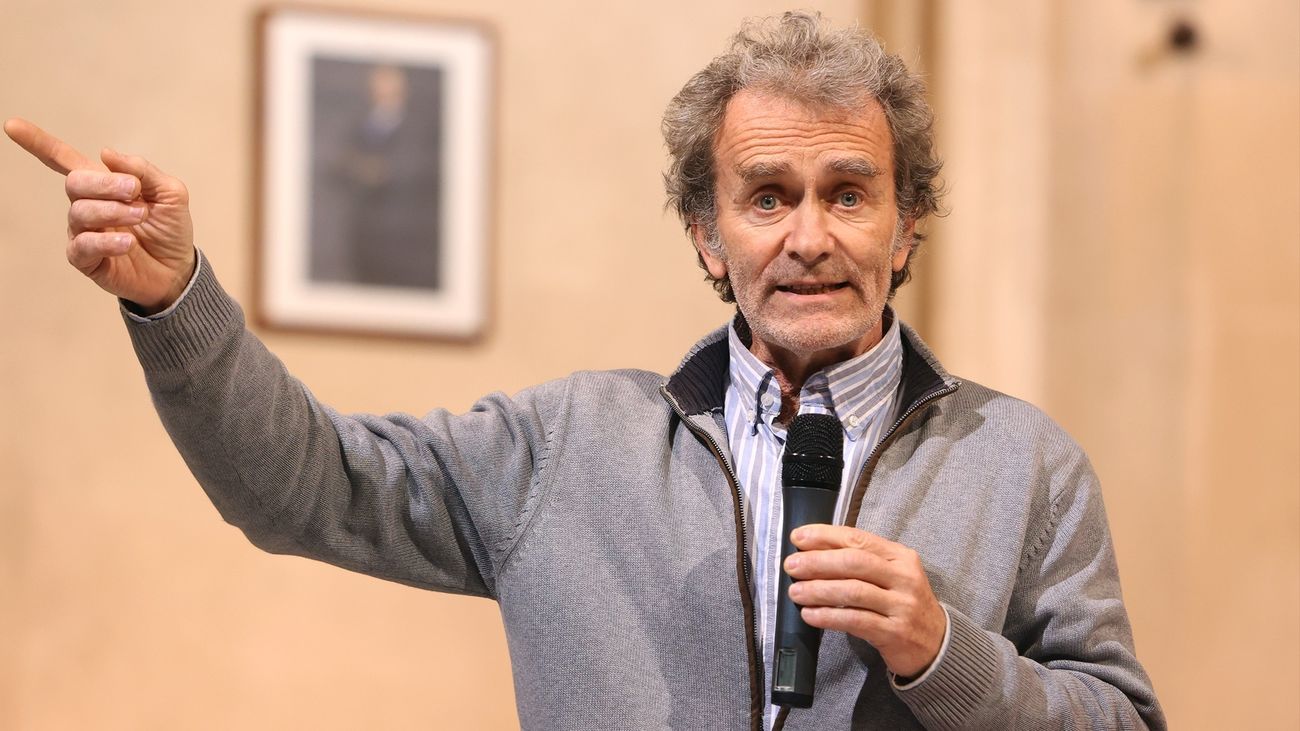 Fernando Simón cree que la mascarilla dejará pronto de ser obligatoria donde aún lo es