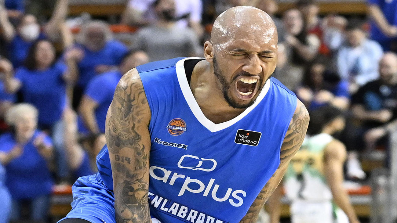 El Fuenlabrada certifica su descenso a la LEB Oro tras caer ante el Baskonia