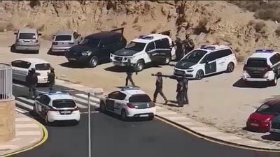 Detenido un hombre atrincherado tras realizar disparos al aire en Almería