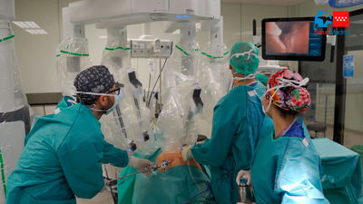El Hospital de Villalba incorpora un robot quirúrgico para cirugía poco invasiva
