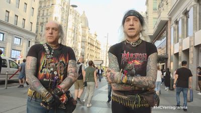 Los Heavys de Gran Vía, los gemelos más famosos de la ciudad, no abandonan su lucha