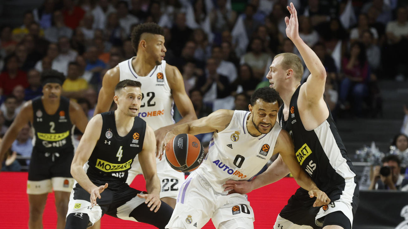 Punter tumba al Real Madrid y le da al Partizán el factor cancha, 87-89
