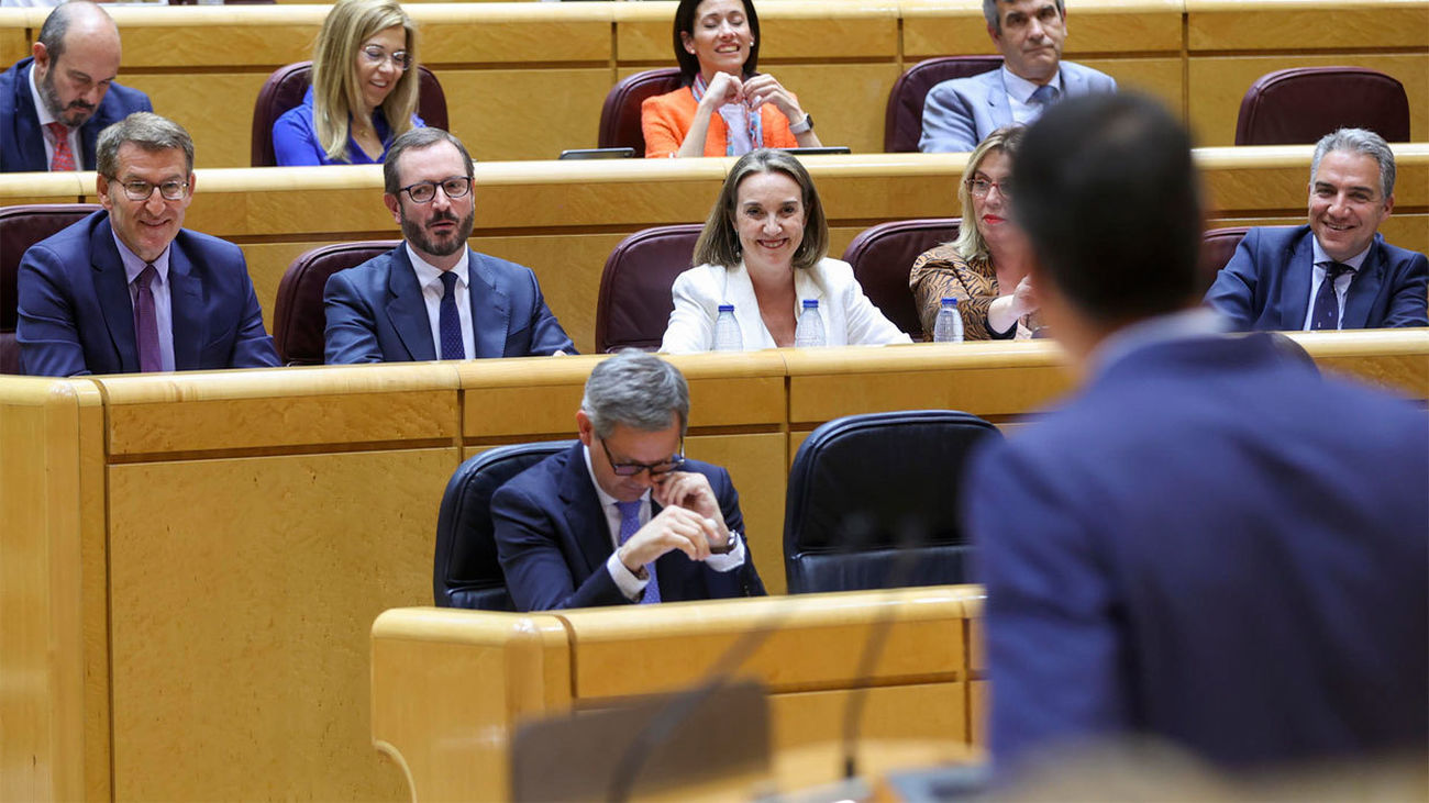 Cuarto cara a cara de Sánchez y Feijoo en el Senado a un mes de las ...