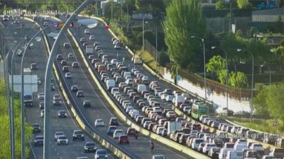 Dos accidentes provocan retenciones en la A-6 y en la M-607