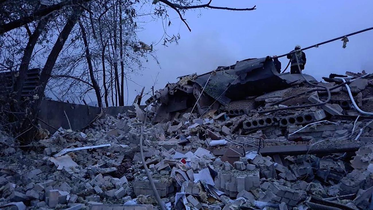 Al menos doce muertos en ataques rusos contra ciudades ucranianas