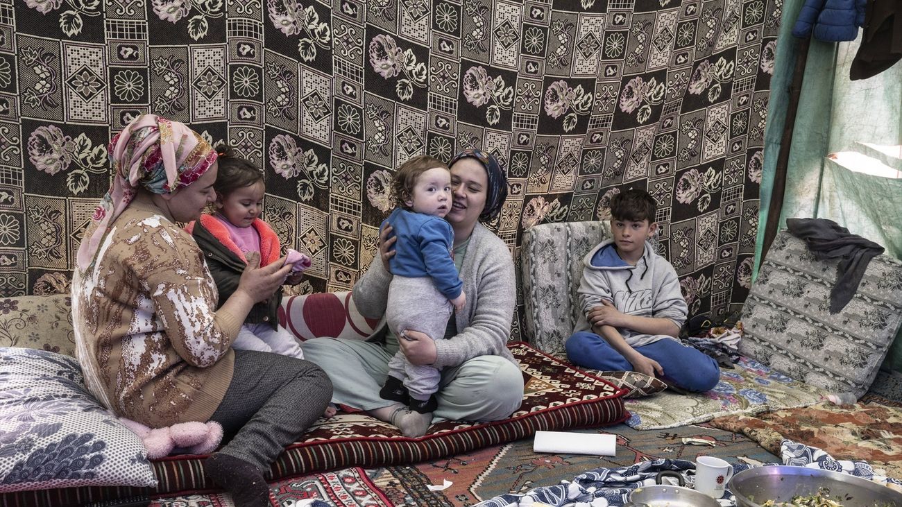 Mujeres de Turquía con sus hijos