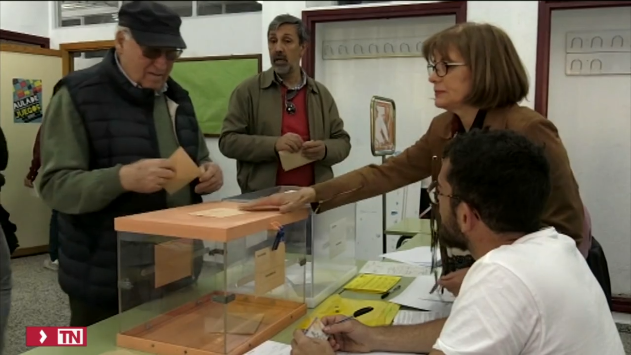 Llega el sorteo de las mesas electorales del 28M: ¿Quién no entra en el bombo? ¿Cuánto se cobra?
