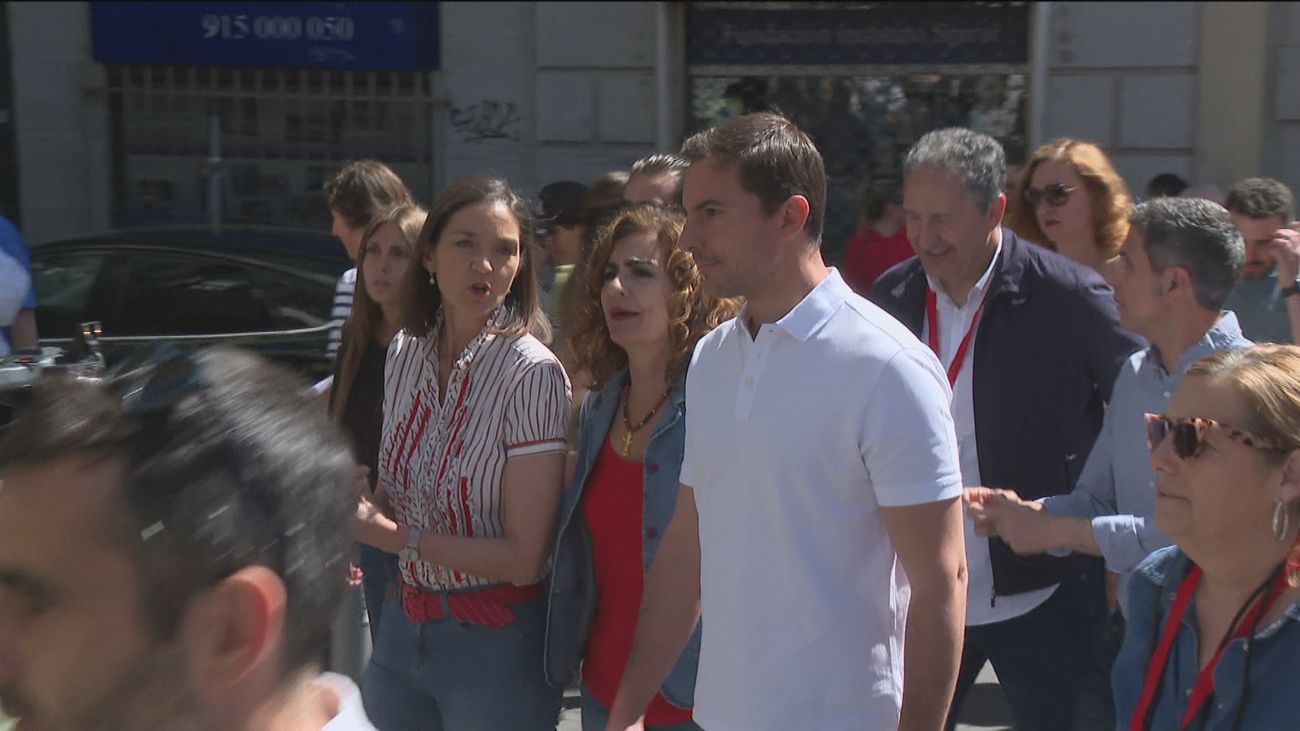 La precampaña electoral se centra en el Primero de Mayo