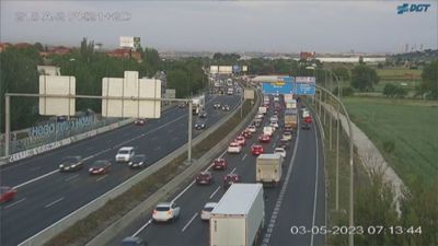Tráfico intenso en la hora punta en las carreteras de Madrid