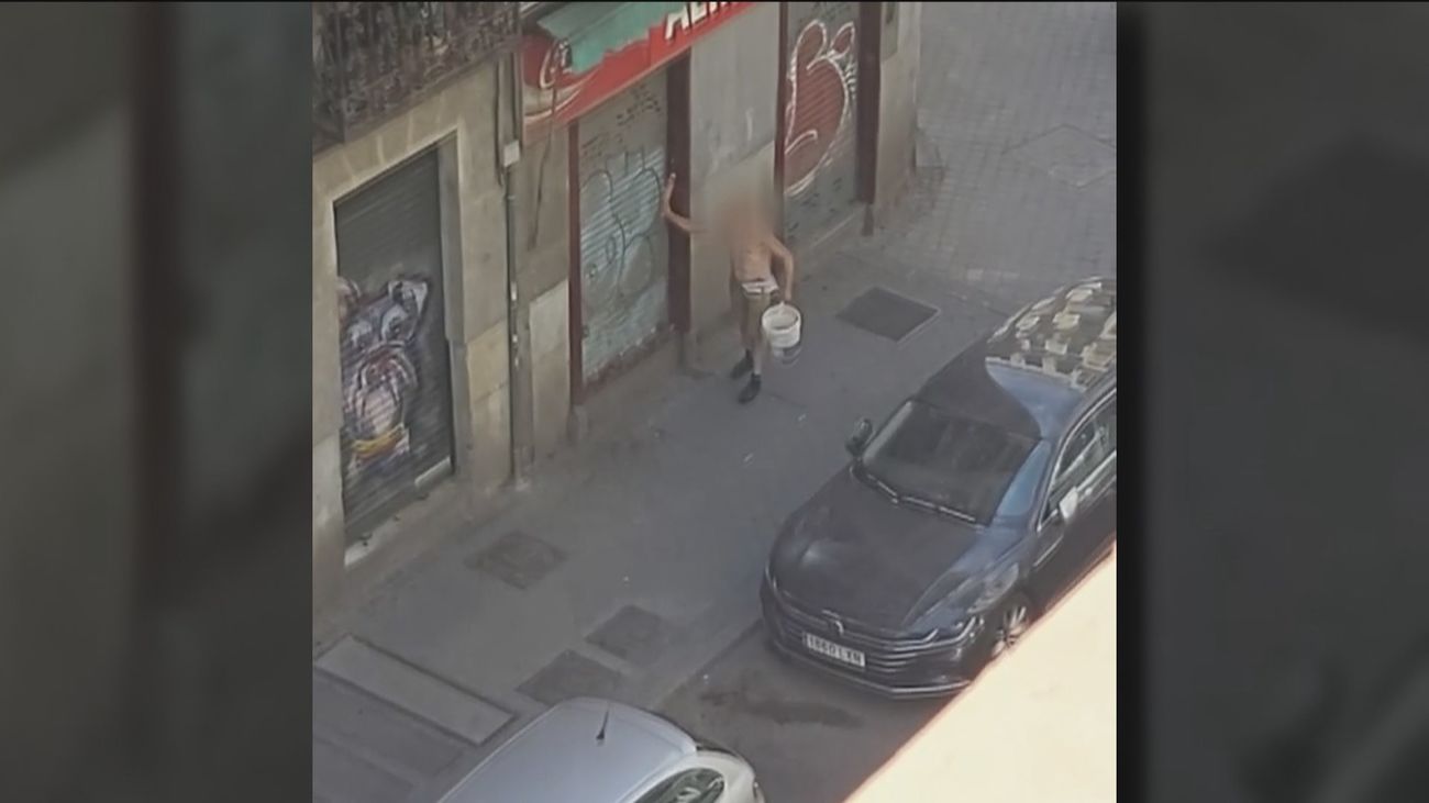 El vecino que atemoriza a todo un barrio del centro de Madrid