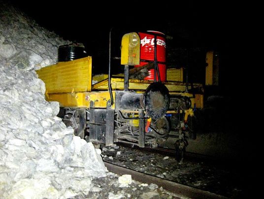 Máquina bateadora atrapada en el túnel de Somosierra / TELEVISIBLE / CC