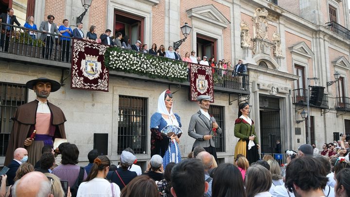 Fotografía del ambiente durante la lectura del pregón de las Fiestas de San Isidro 2022, a 12 de mayo de 2022, en Madrid (España) / EUROPA PRESS