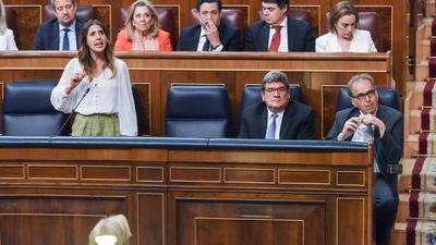 Irene Montero defiende la lista de Bildu con exetarras: "Es un partido democrático"