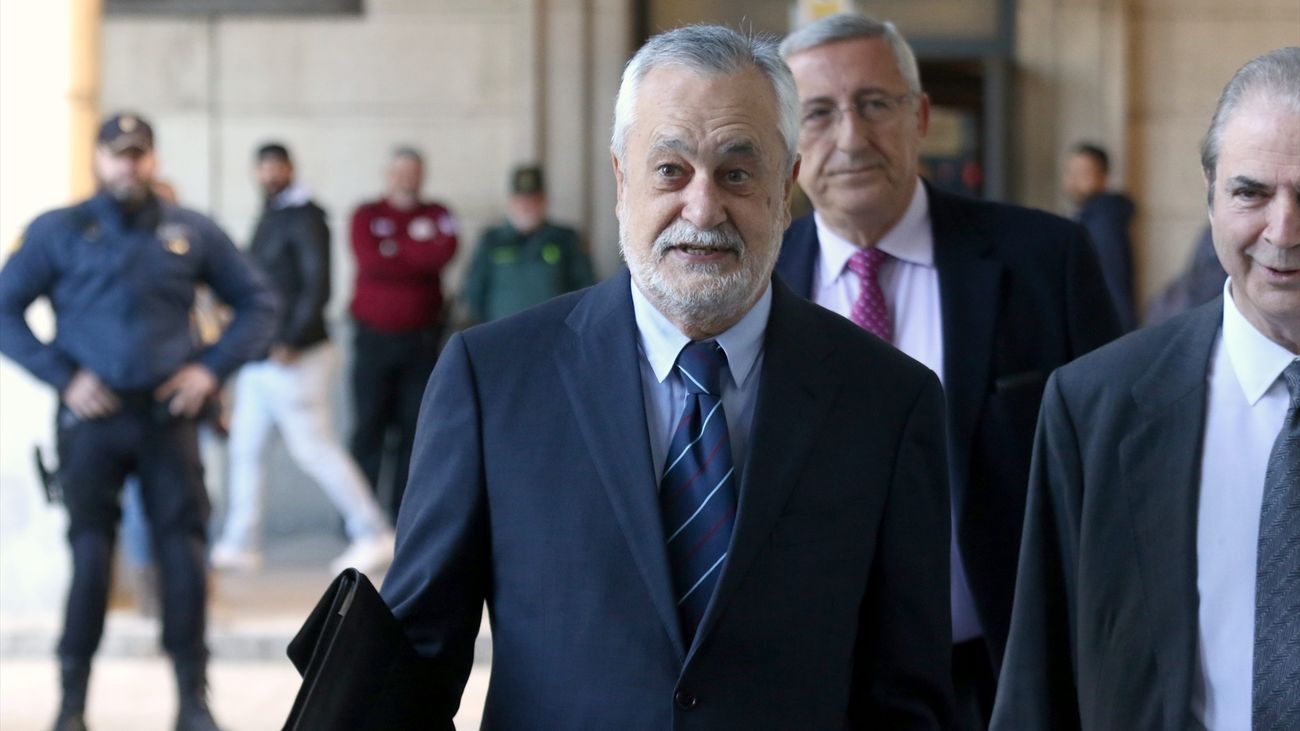 El Constitucional pospone hasta después del 28-M su decisión sobre el recurso de Griñán