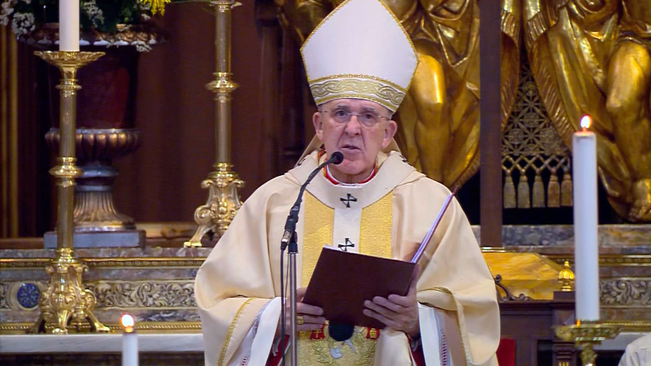 El cardenal arzobispo de Madrid Carlos Osoro, durante la homilía con motivo del Día de San Isidro