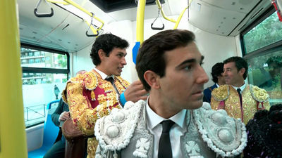 A torear a Las Ventas... en autobús de la EMT