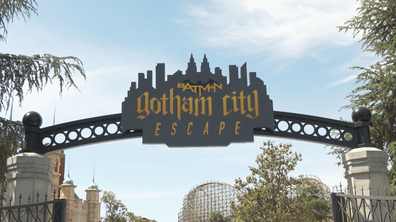 Así es la nueva montaña rusa del Parque Warner