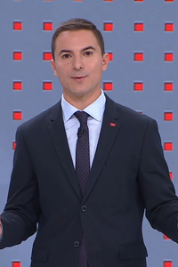 Lobato: "La gente está harta de crispación, enfrentamiento y personalismos"