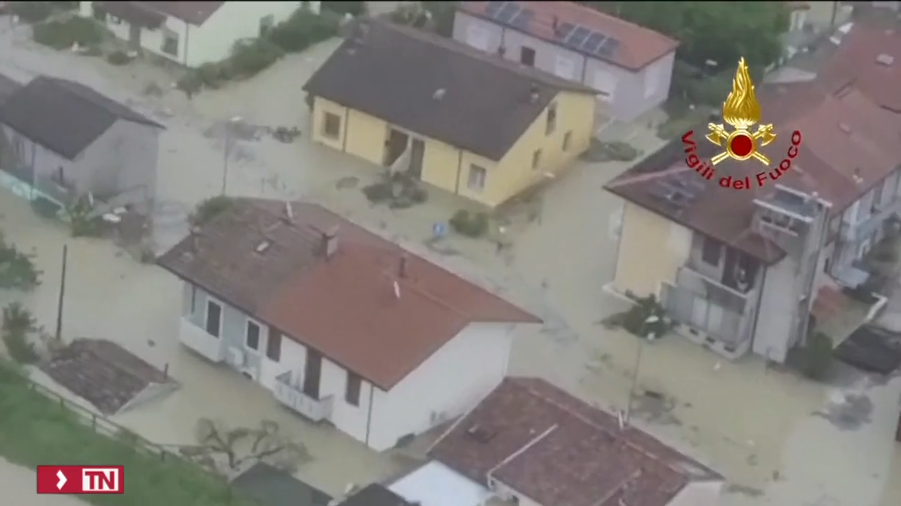 Al menos tres muertos y miles de evacuados por el temporal de lluvias en el norte de Italia