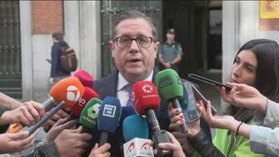 Jueces y fiscales desconvocan su huelga y firmarán el martes un acuerdo con el Gobierno