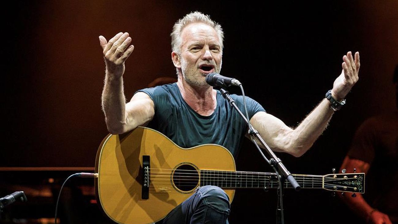El cantante y compositor británico Sting durante su actuación en el Festival Cap Roig