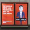 Carteles contra Sánchez en el Metro de Sol
