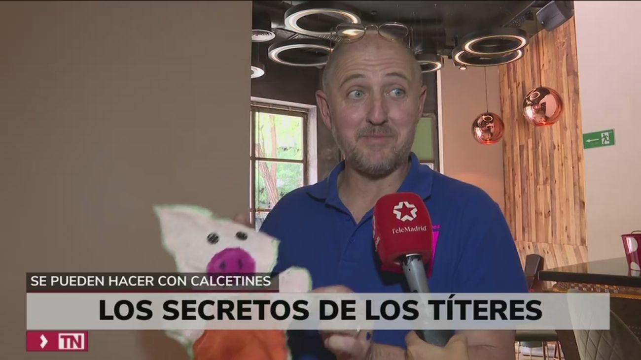 Los secretos de los títeres del Teatro Luchana, se pueden hacer con calcetines