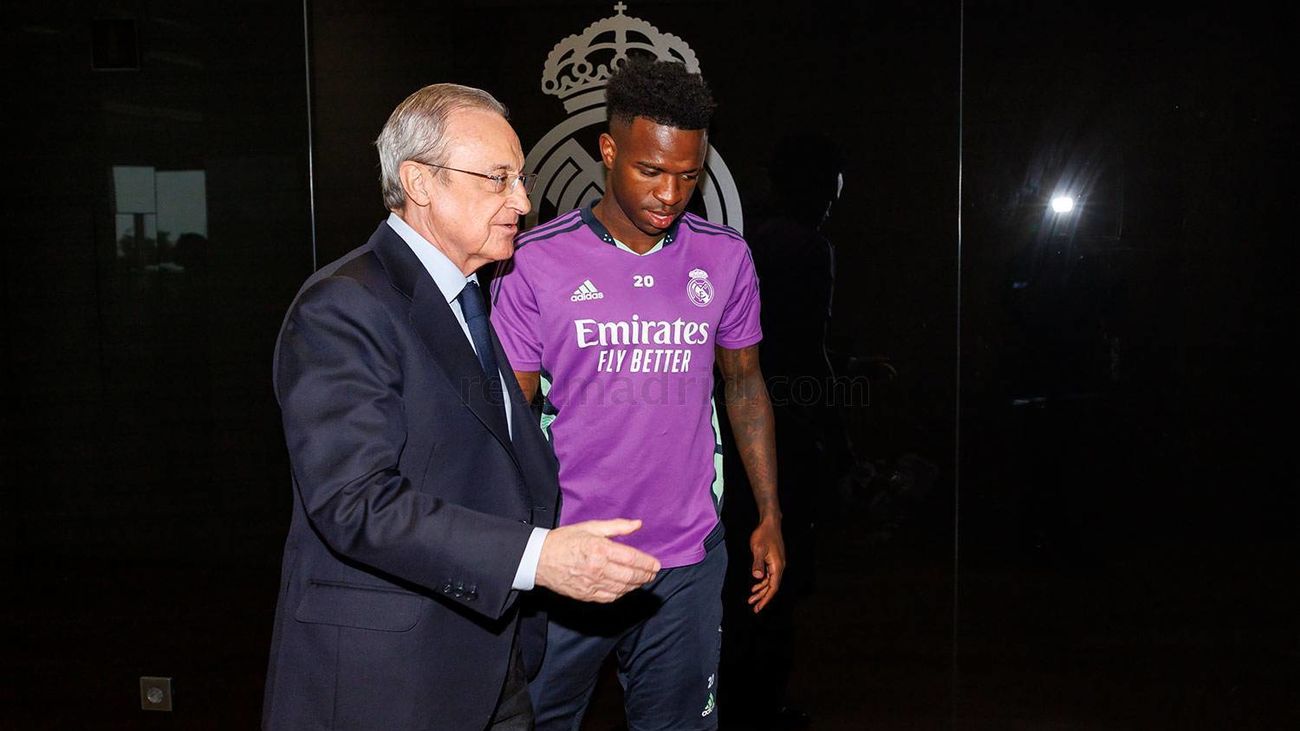 El Real Madrid acusa a Rubiales de "pasividad" en los actos racistas con Vinícius