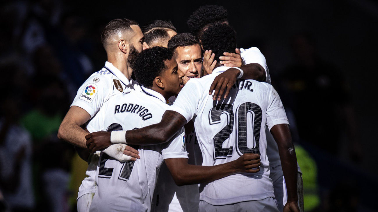 El mundo reacciona a los agravios racistas sufridos por Vinícius