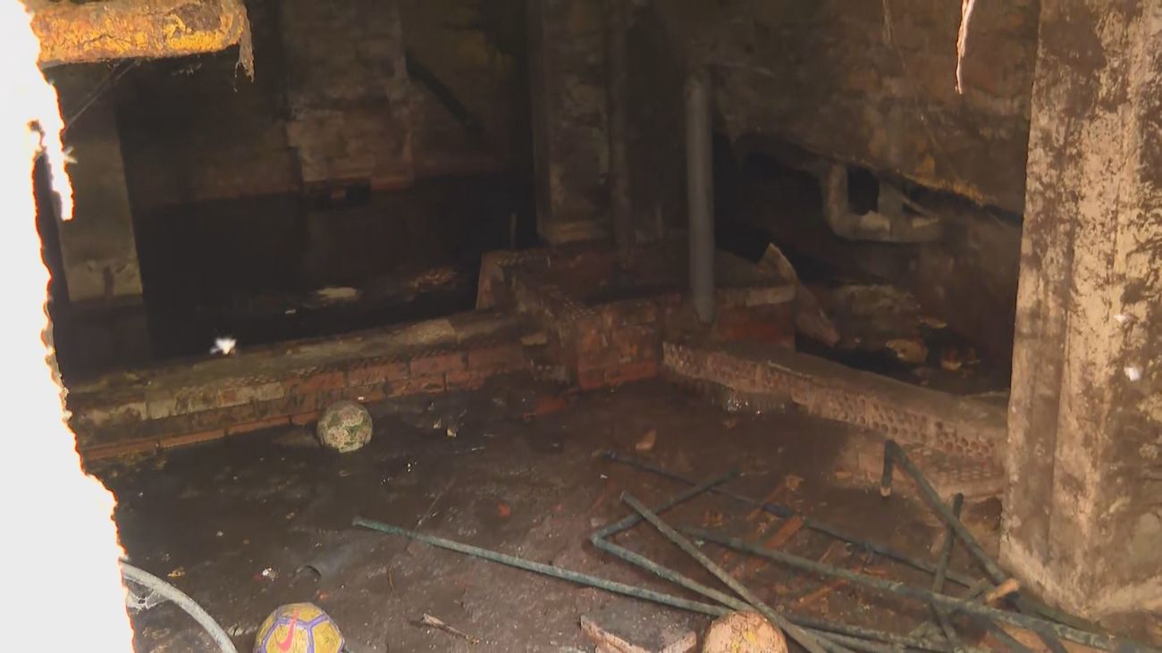 "Estoy haciendo la comida y veo las ratas pasar", la pesadilla de unos vecinos de Caño Roto