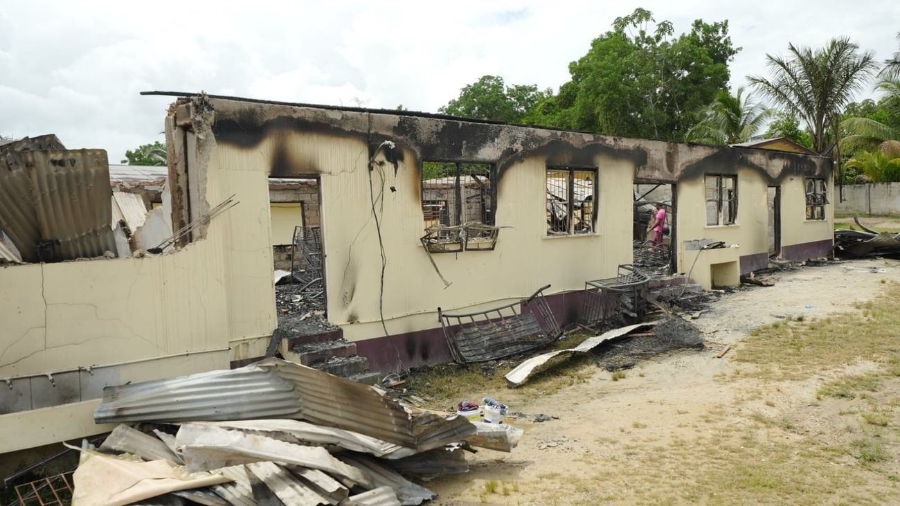 Estado de la residencia de estudiantes de Guyana en la que han perdido la vida 19 menores