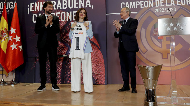 Llull, Ayuso y Florentino Pérez / EFE