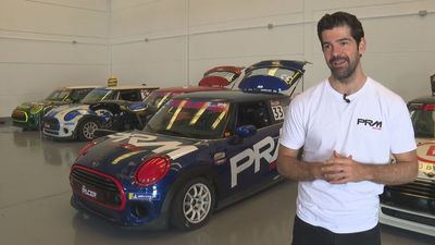 Miguel Muñoz se hace piloto de la Copa Racer