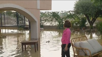 Las fuertes lluvias provocan inundaciones y cortan carreteras en varios puntos de España