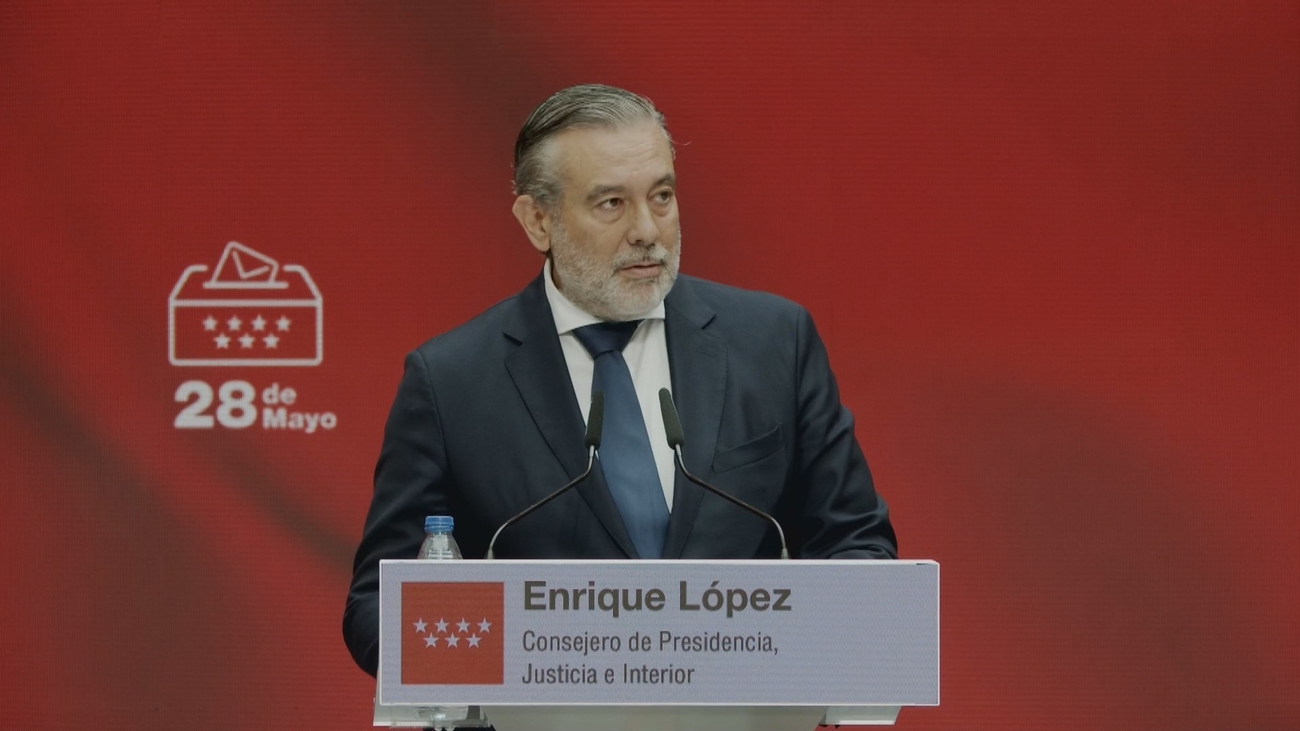 Los resultados del 28M, en directo en 450 marquesinas de autobuses