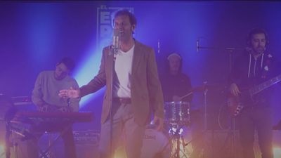 Maxi Martínez, el empresario de éxito que lo dejó todo para ser cantante