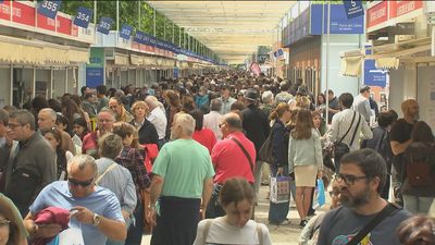 La Feria del Libro de Madrid se libra de la alerta naranja