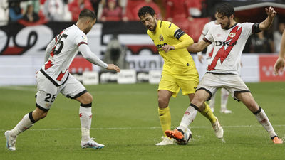 El Rayo Vallacano gana 2-1 al Villarreal y mantiene vivo el sueño europeo