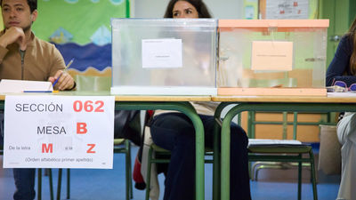Los colegios electorales de Madrid abren con total normalidad