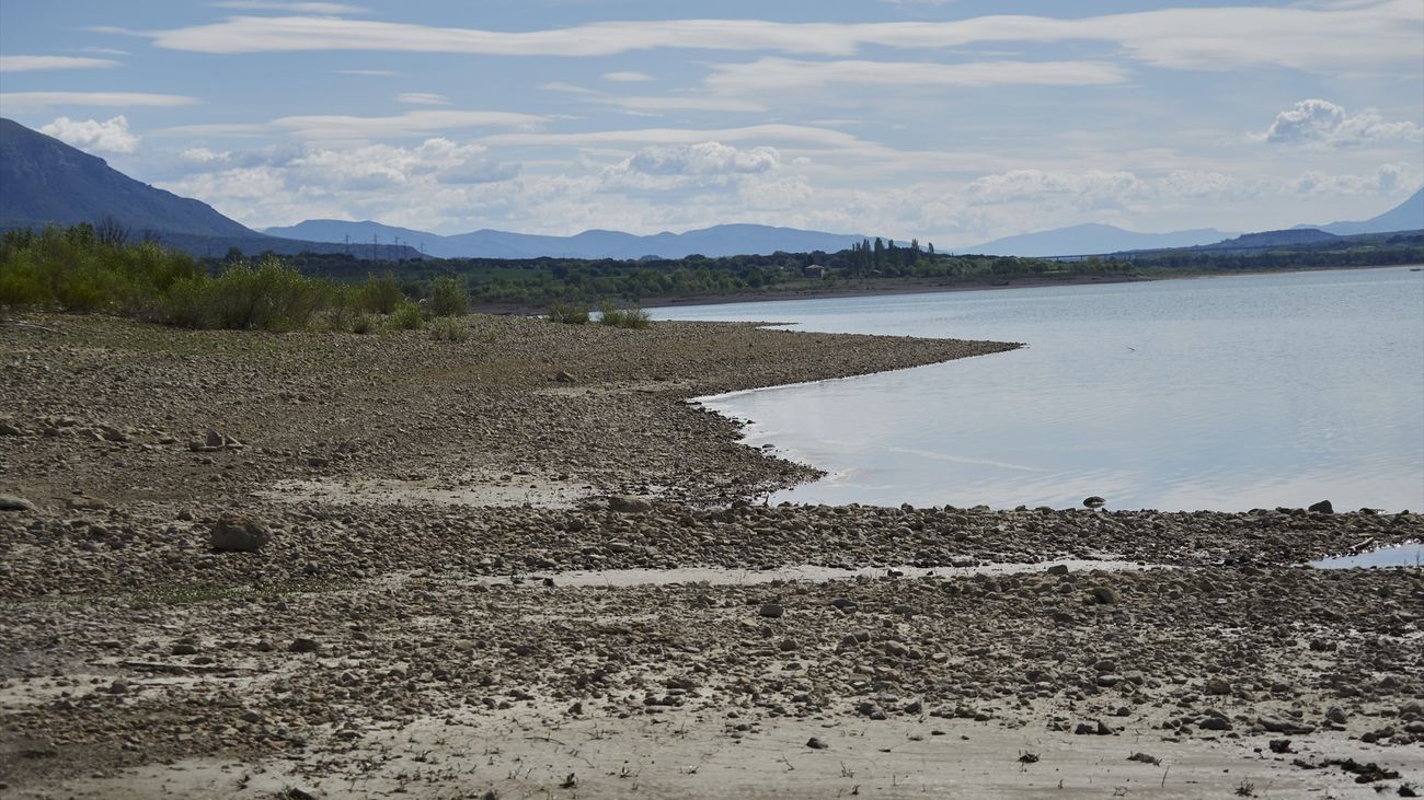 La lluvia no consigue llenar los embalses