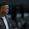 Investigan los insultos racistas que Vinicius recibió fuera de Mestalla