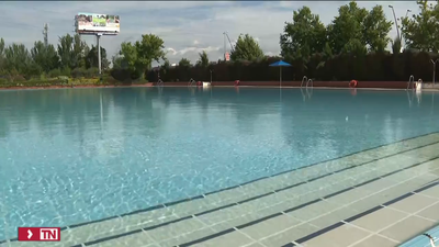 La temporada de piscinas de verano comienza en Madrid sin apenas usuarios
