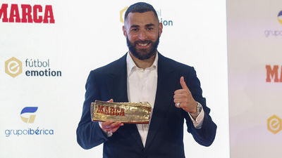 Benzema zanja los rumores: "¿Por qué voy a hablar del futuro si estoy en el Real Madrid?