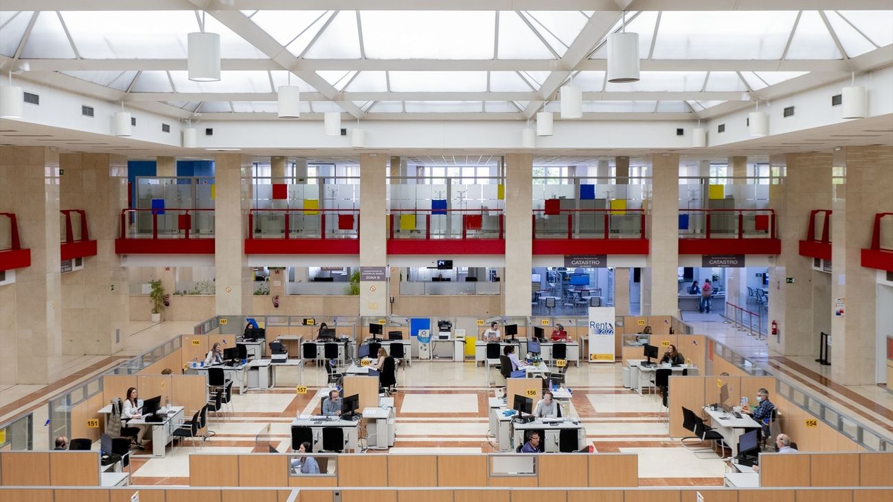 Oficinas de la Administración de la Agencia Tributaria de Madrid-Guzmán el Bueno