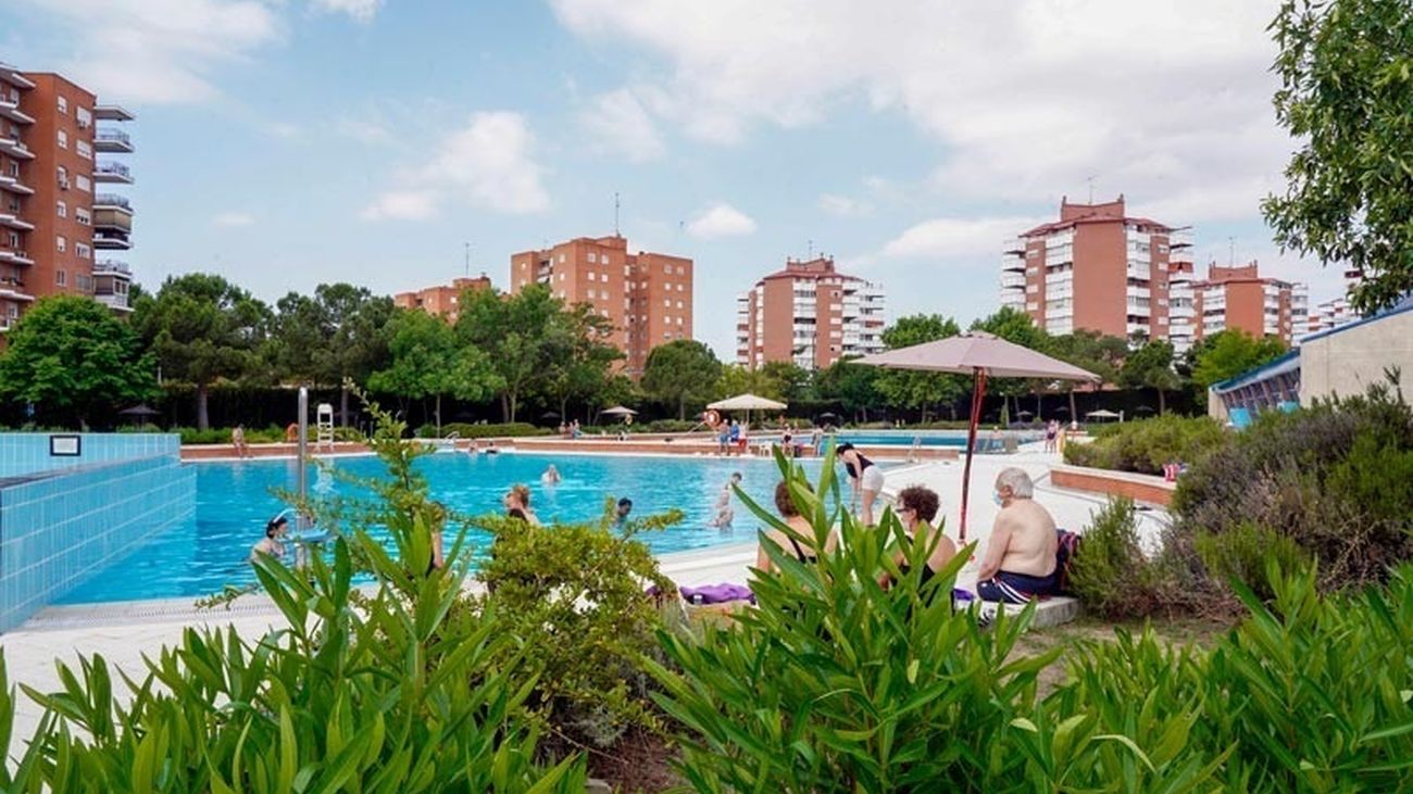 Móstoles abre las piscinas de Villafontana y Andrés Torrejón