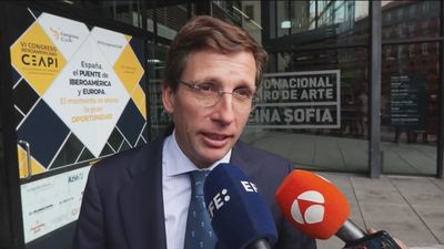 Almeida reprocha a Sánchez que "haya decidido que la campaña tiene que ser un lodazal"