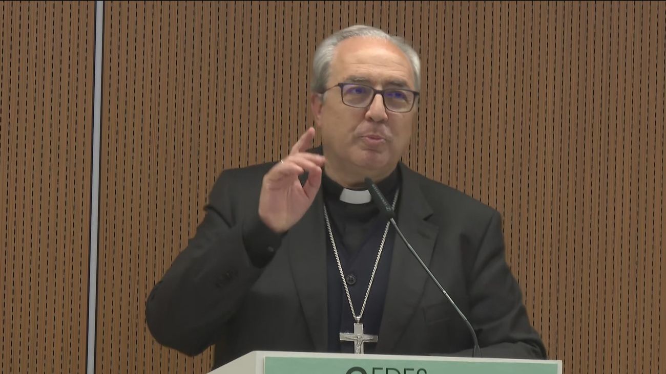 Los obispos aseguran sentir "dolor y vergüenza" por los abusos sexuales a menores