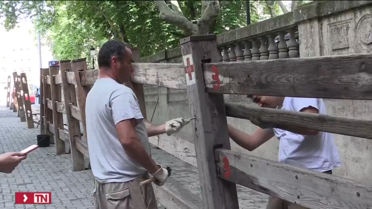 Los Sanfermines ya están aquí: comienzan a vallar el encierro