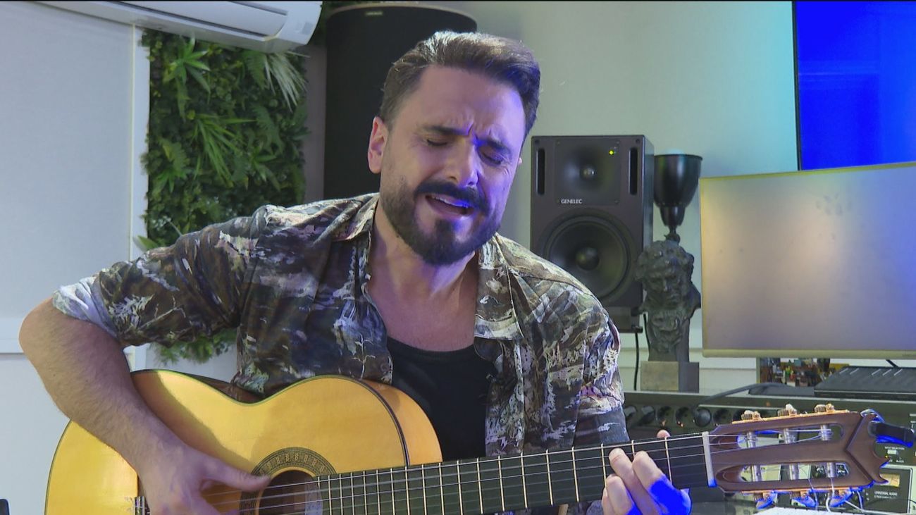 Riki Rivera homenajea a las mujeres de su vida