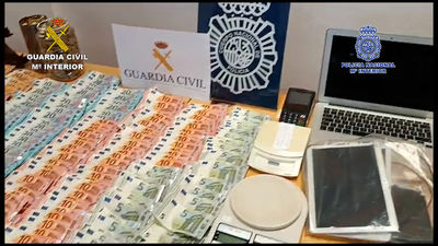 Treinta detenidos de una red dedicada a hacer exámenes de conducir por encargo